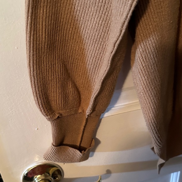Brown Ribbed Sweater - Picture 3 of 3